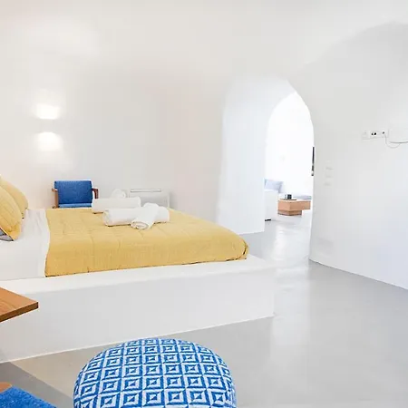 Rafael' S Mediteranian Cave Φηροστεφάνι